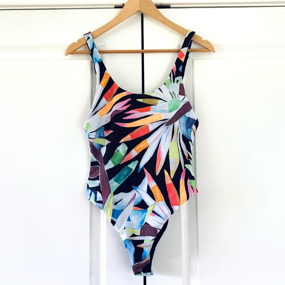 Mara Hoffman Swimsuit One Piece Reversible Palm Leaf and Black Scoop Neck Small?